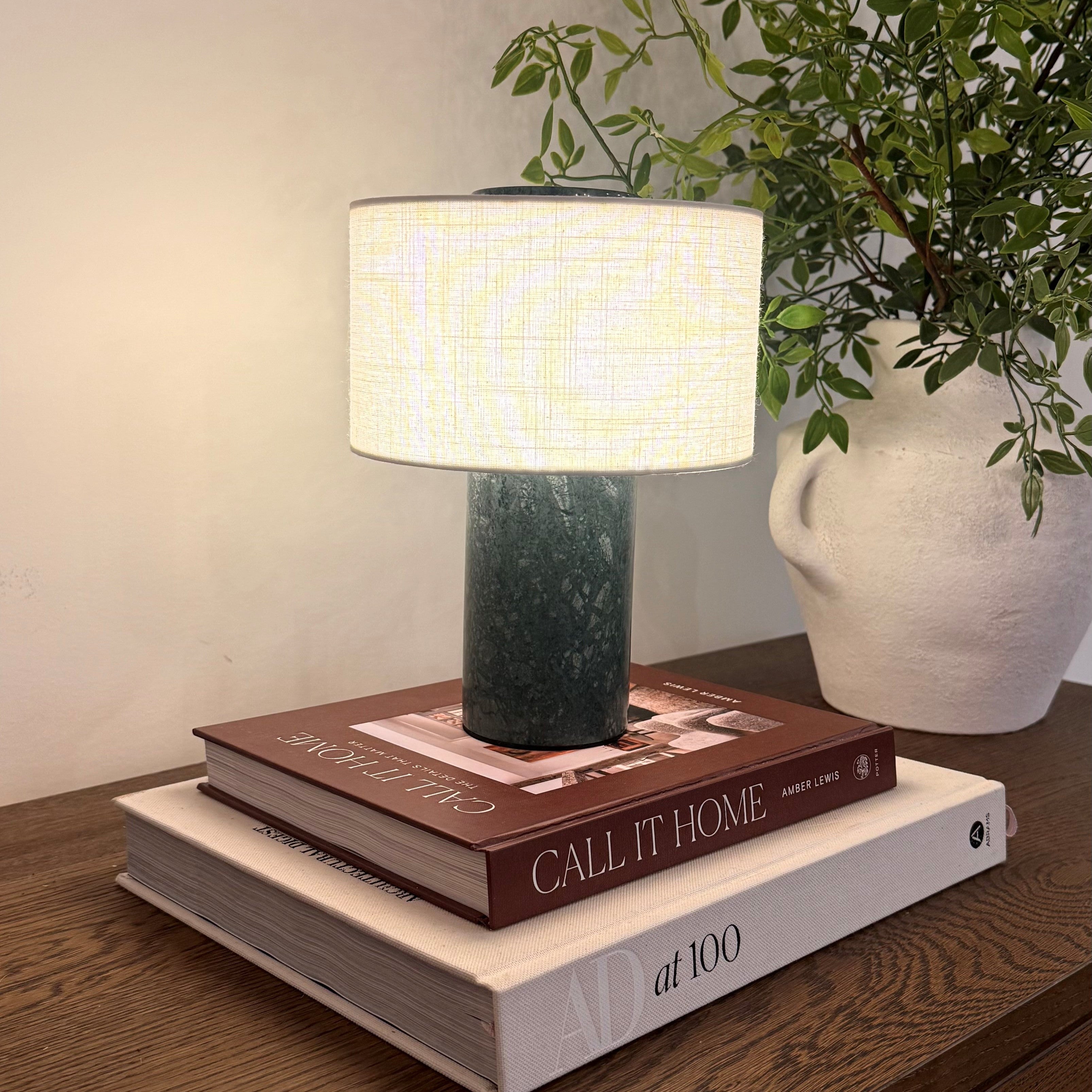 Le Marais - Marble Table Lamp